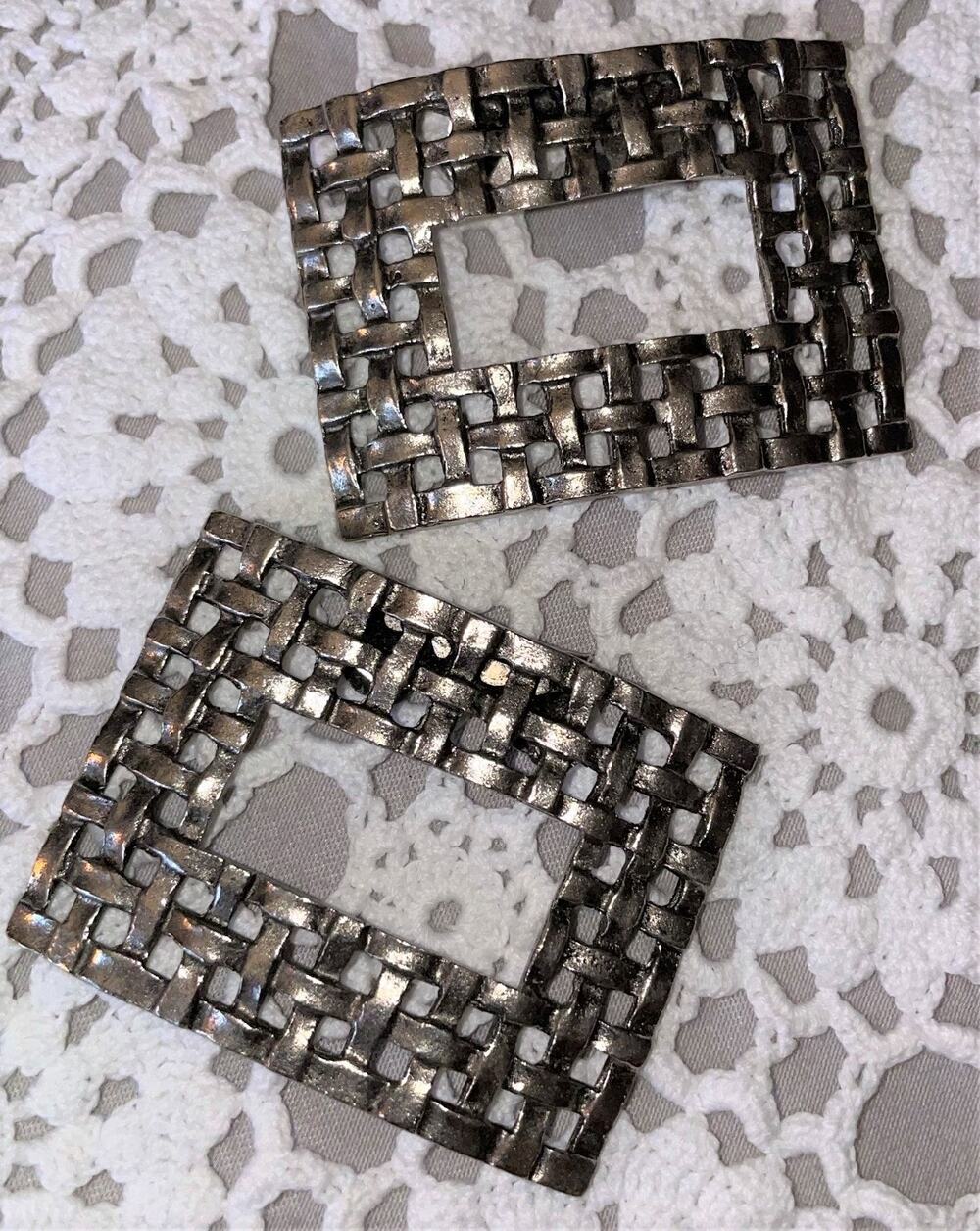 VINTAGE shoe clips EUC